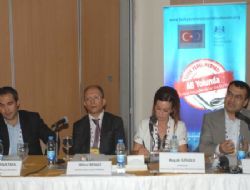 ‘Yerel Medya güçlendirilmeli'